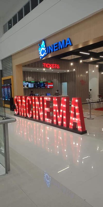 sm cinema legazpi showing